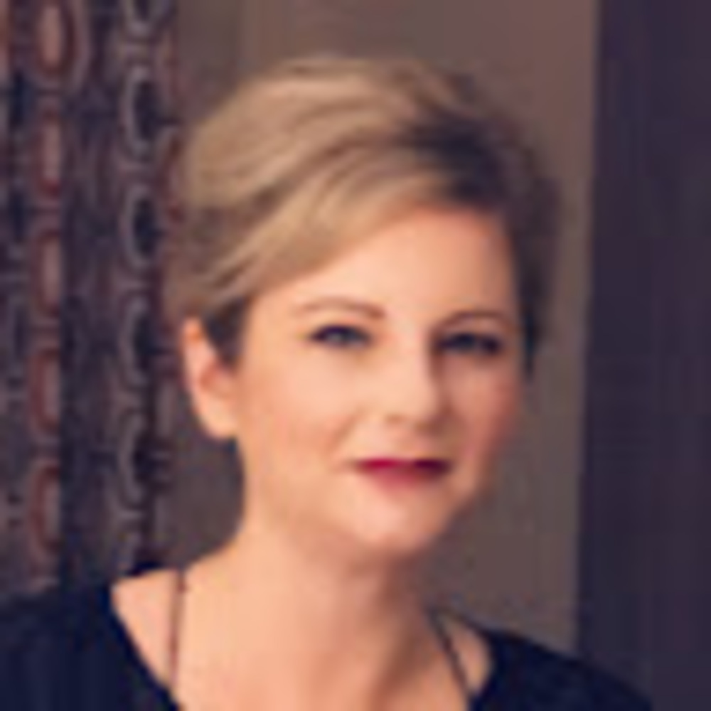 Meet your Posher, Joanie